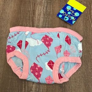 NWT Kickee pants trainers